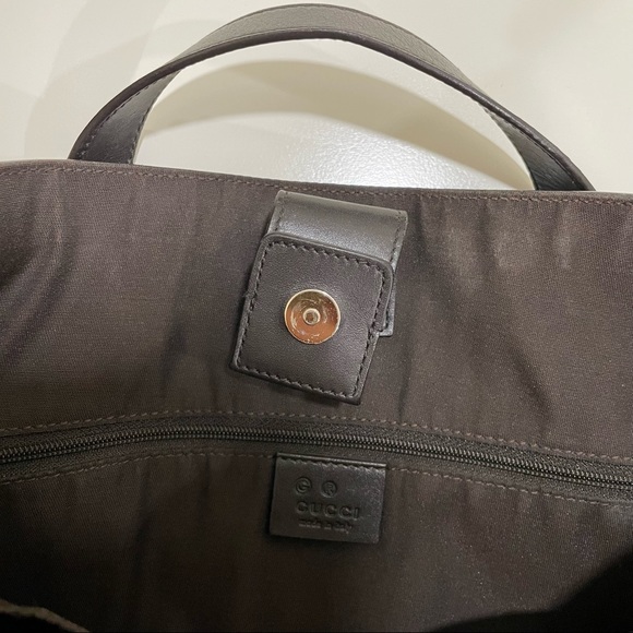 Gucci Brown GG Canvas Convertible Abbey Hobo Bag - Picture 9 of 16